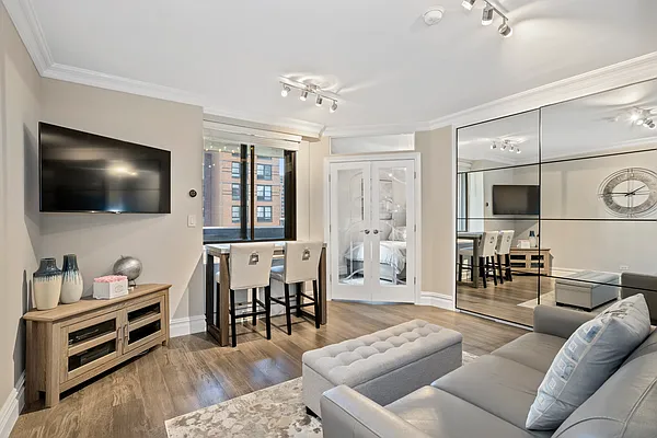 Sold by Douglas Elliman | media 12