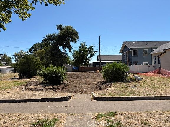 2nd image of 541 Jefferson St Lot 9