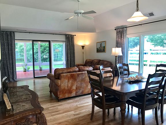 4th image of 1 Martingale Ln