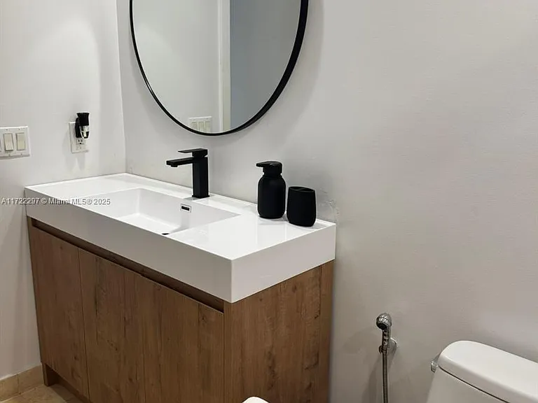 1830 S Ocean Dr #1712 — Photo 34