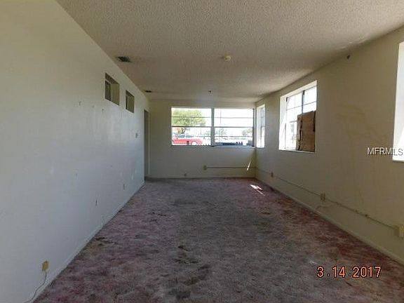 2nd image of 130 S 1st St