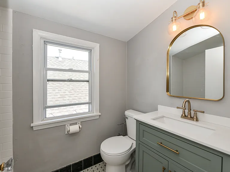 2230 S 72nd St #2 — Photo 7