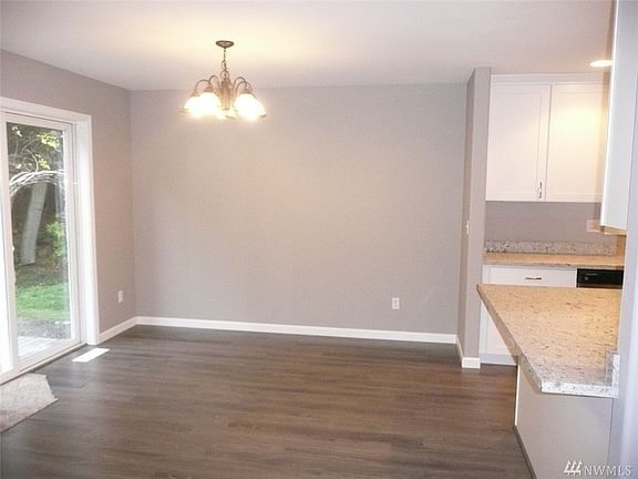 4th image of 13133 Marine Dr