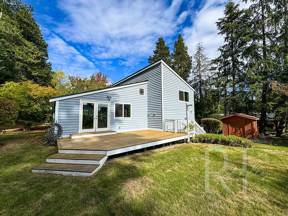 1st image of 8401 NE Lightmoor Ct