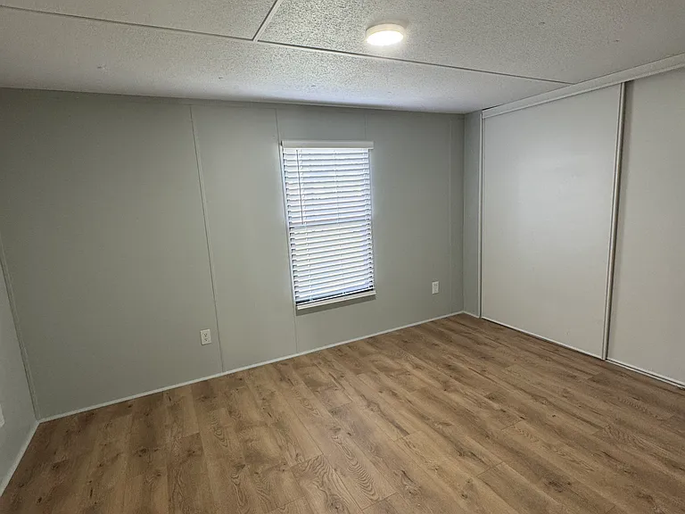43366 Brittany St — Photo 8