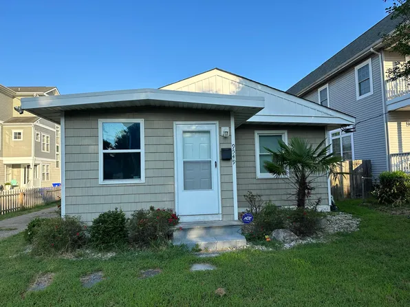 9549 20th Bay St, Norfolk, VA 23518
