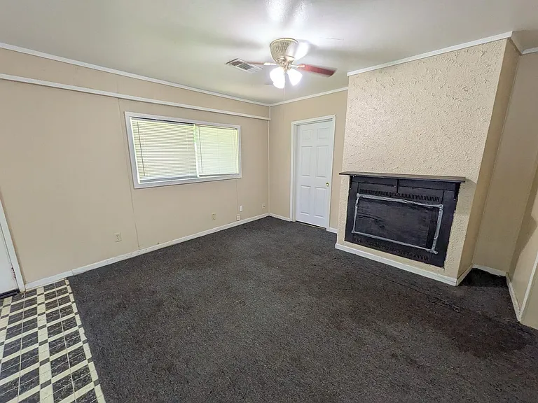3350 Cherry Dr — Photo 7