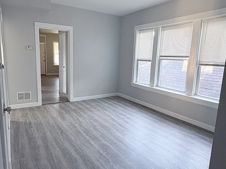 8211 S Escanaba Ave #2 — Photo 11