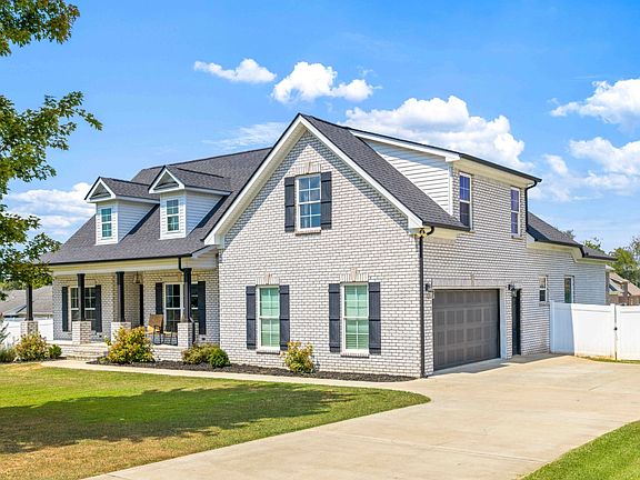 3rd image of 79 Bluegrass Rd