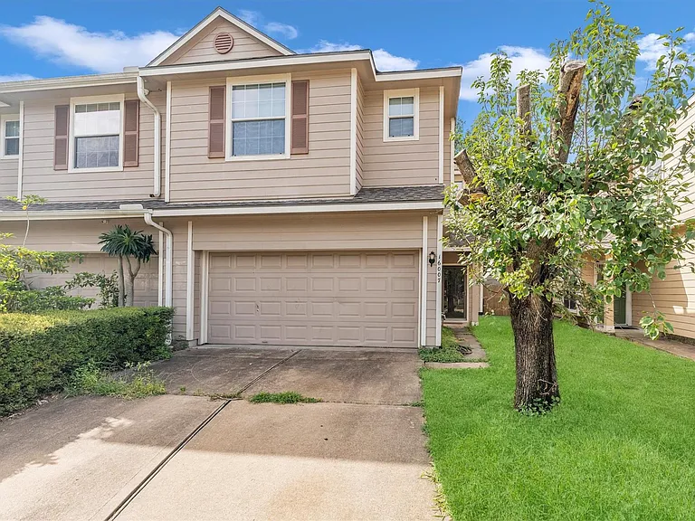 16007 Sandy Path Ln — Photo 49