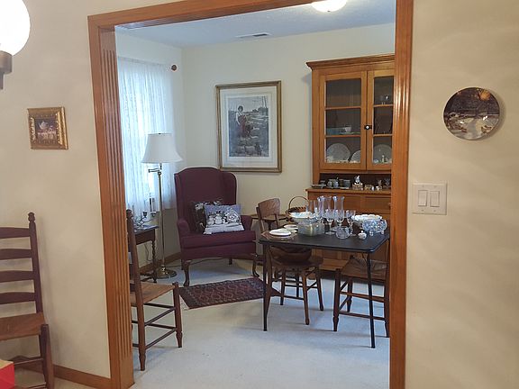 Sitting/Reading room