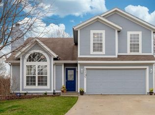 21715 W 50th Ter, Shawnee, KS 66226