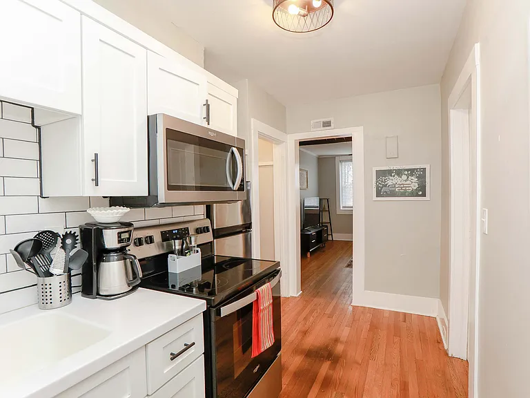 832 Brandon Ave #5 — Photo 8
