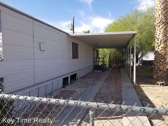 2nd image of 332 Santa Cruz Ave
