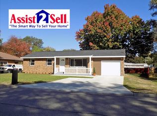 813 Butternut Dr, Holland, MI 49424
