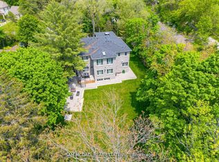 1138 Garden Rd, Mississauga, ON L5H 3J6