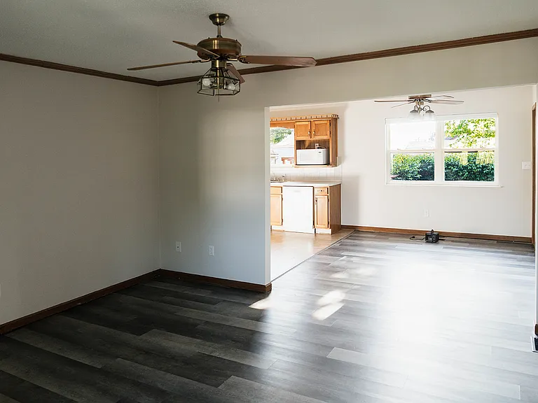 405 Lake St — Photo 6