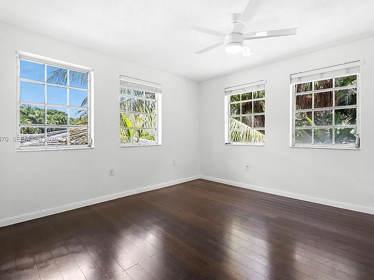 5520 San Vicente St — Photo 11