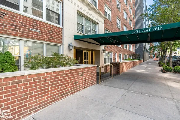 Sold by Brown Harris Stevens | media 42