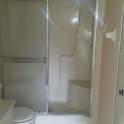 5th image of 302 Kelsey Way