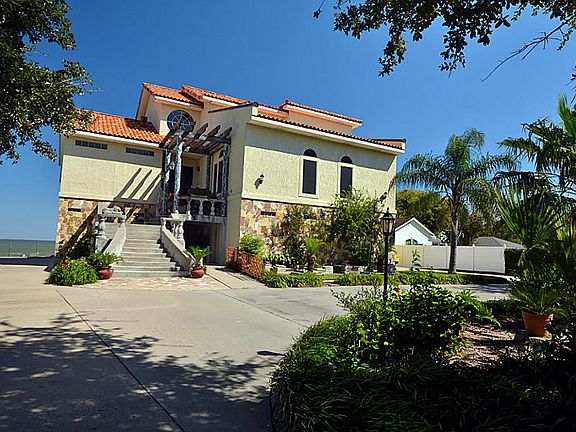 2nd image of 5417A W Bayshore Dr