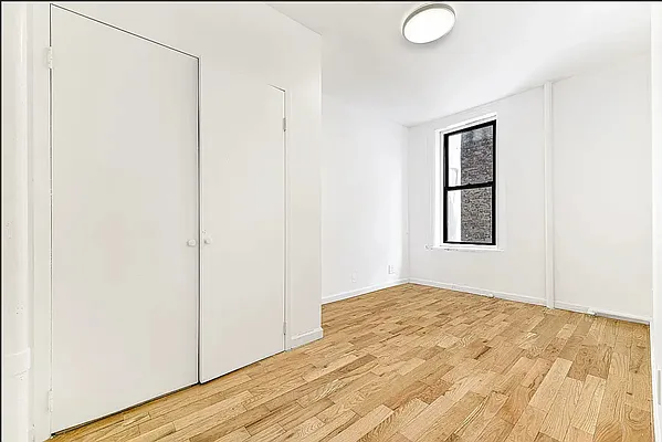 Rented by REAL New York | media 4