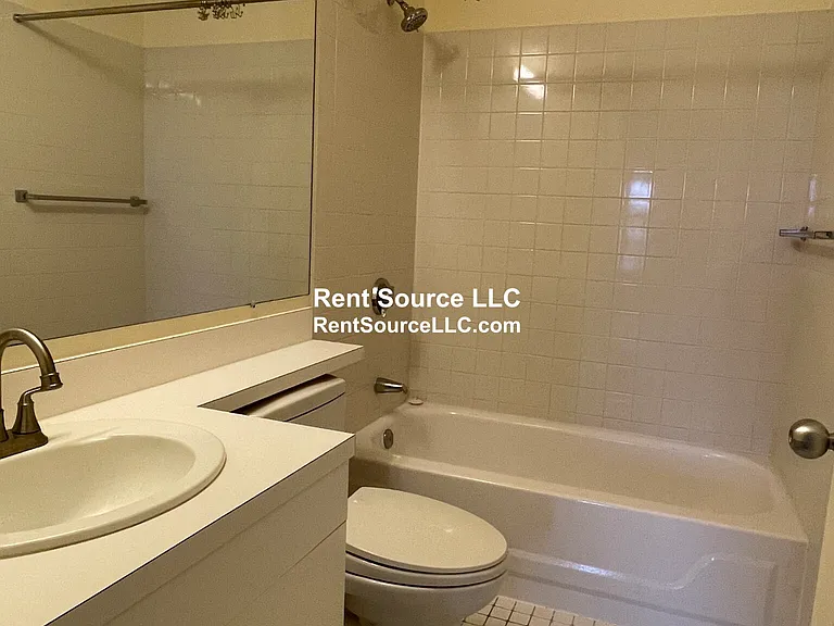 170 Gore St #304 — Photo 19