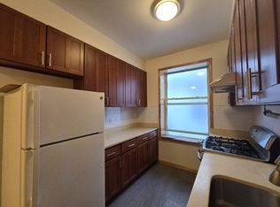 2059 E 24th St FLOOR 2, Brooklyn, NY 11229