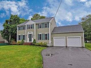 1221 Oakhill Ave, Attleboro, MA 02703