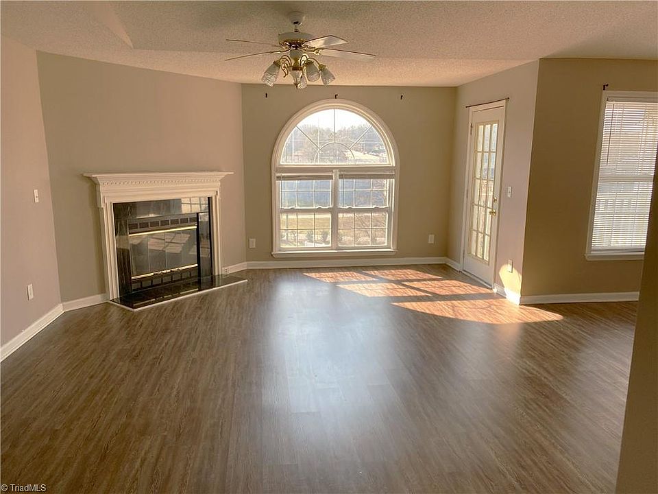 1st image of 5000 Lawndale Dr Unit M