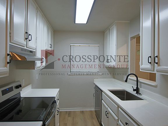4th image of 12336 Chapman Rd