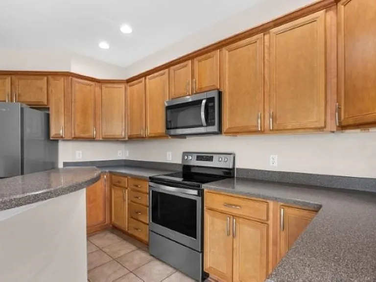 101 Kessinger Dr — Photo 14