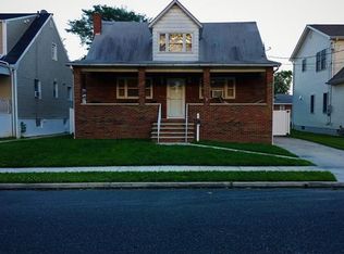 28 Van Buren Ave, Carteret, NJ 07008