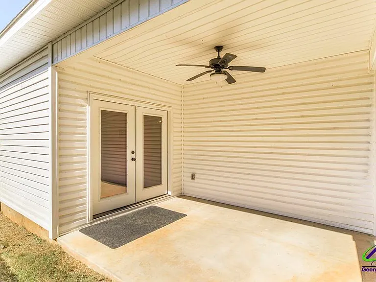 113 Garrett Ln — Photo 26