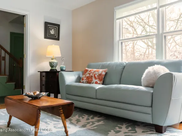 4549 Oakwood Dr, Okemos, MI 48864