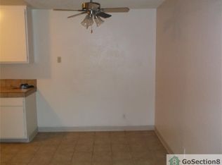1320 N Sylmar Ave, Fresno, CA 93727