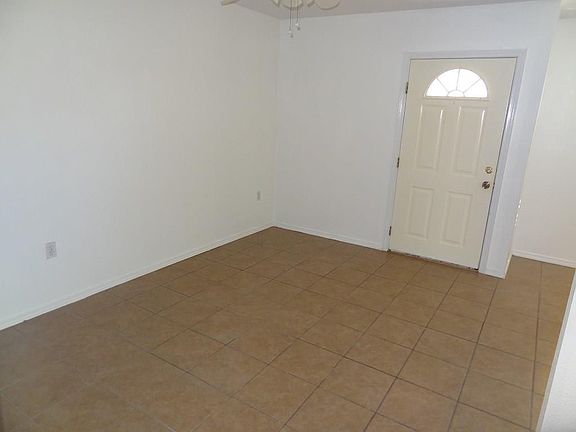 3rd image of 11023 Oasis Dr