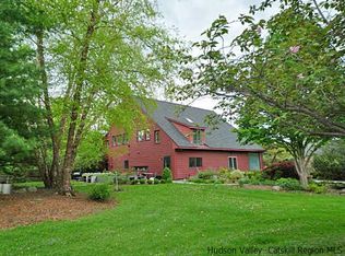 104 Butterville Rd, New Paltz, NY 12561