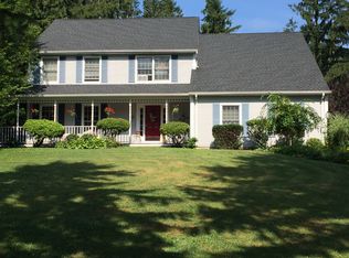 17 Indian Spring Rd, Budd Lake, NJ 07828