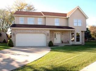 805 Tide Ct, Wheeling, IL 60090