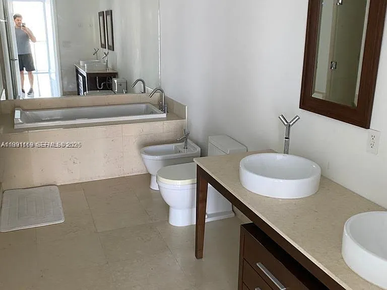 495 Brickell Ave #2902 — Photo 5