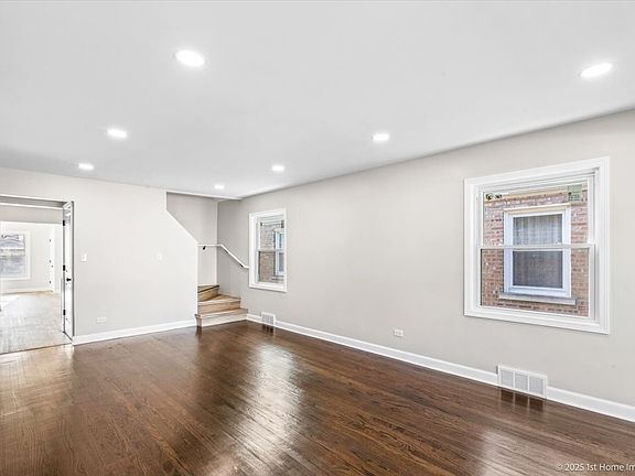 4th image of 2109 N 74th Ave
