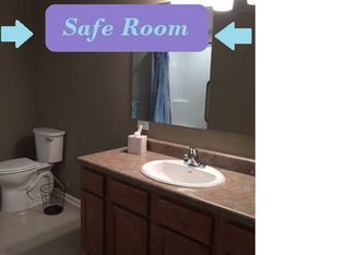 3611 Centurion APT B, Weatherford, OK 73096