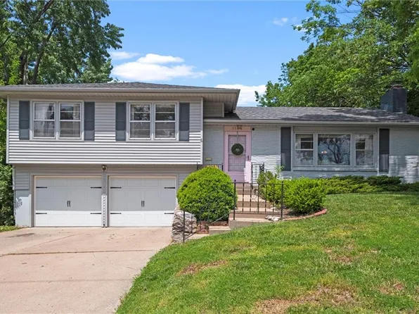 1104 W 89th St, Kansas City, MO 64114