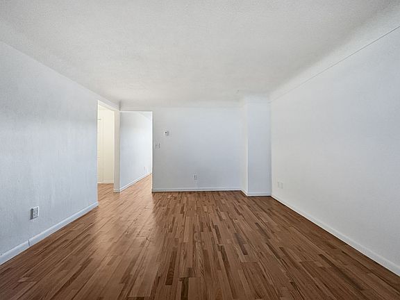 5th image of 13898 S Robert Trl APT 2