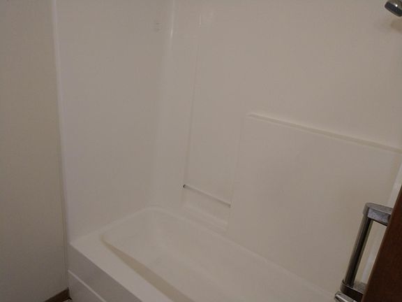 3rd image of 3114 Belmont St #A