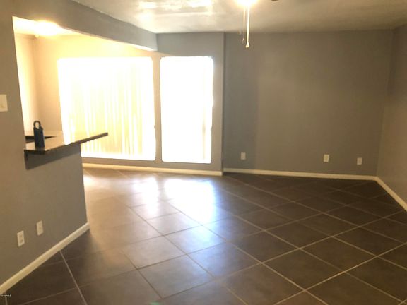 2nd image of 1701 W Tuckey Ln Unit 212