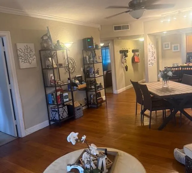 1400 NE 57th Ct #207 — Photo 5