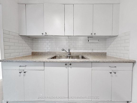 4th image of 2 Superior Ave #39