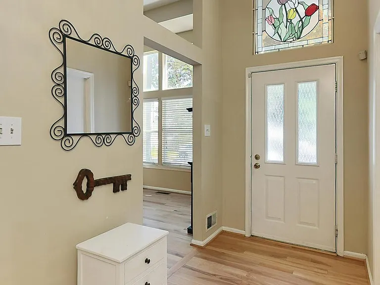 9694 Poindexter Ct — Photo 3